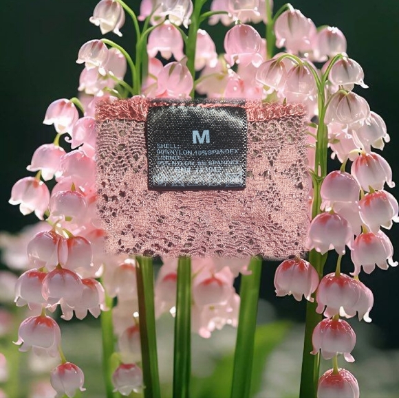 Bralette - Picture 5 of 7